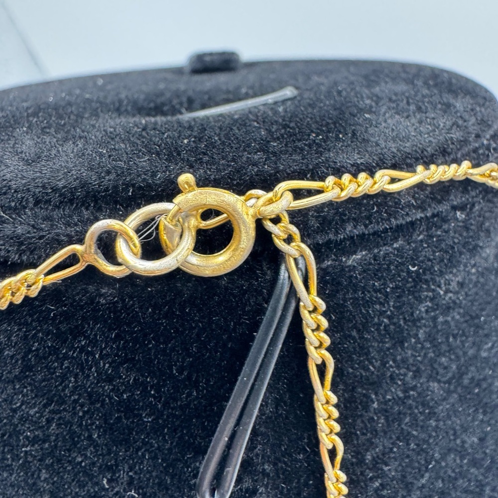 Celine -Vintage Long Gold Necklace with Carriage Pendant - Picture 5 of 6